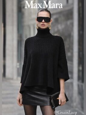 MaxMara Virgin Wool Poncho Sweater S/M Black Turtleneck